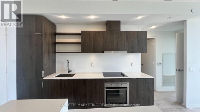 Building Photo - 16 Bonnycastle St