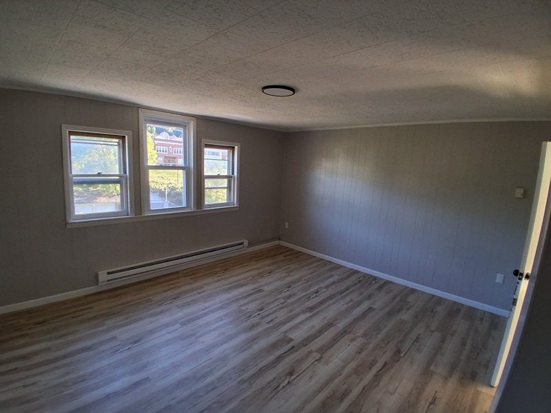 Foto principal - 67 Railroad St