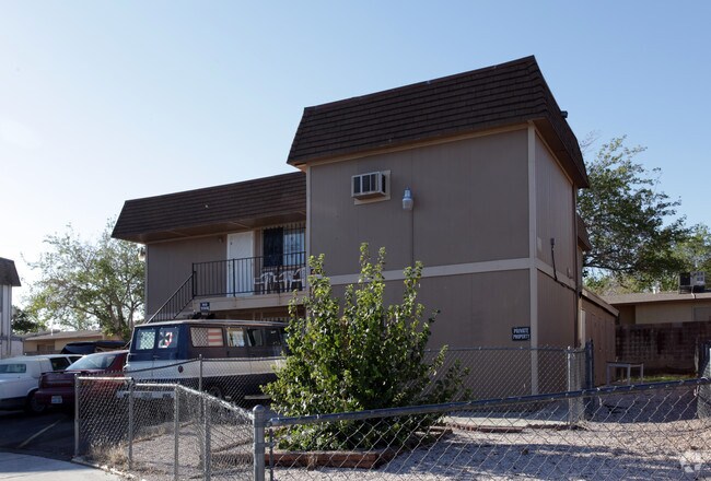 Foto del edificio - 308 Eastminster Ct
