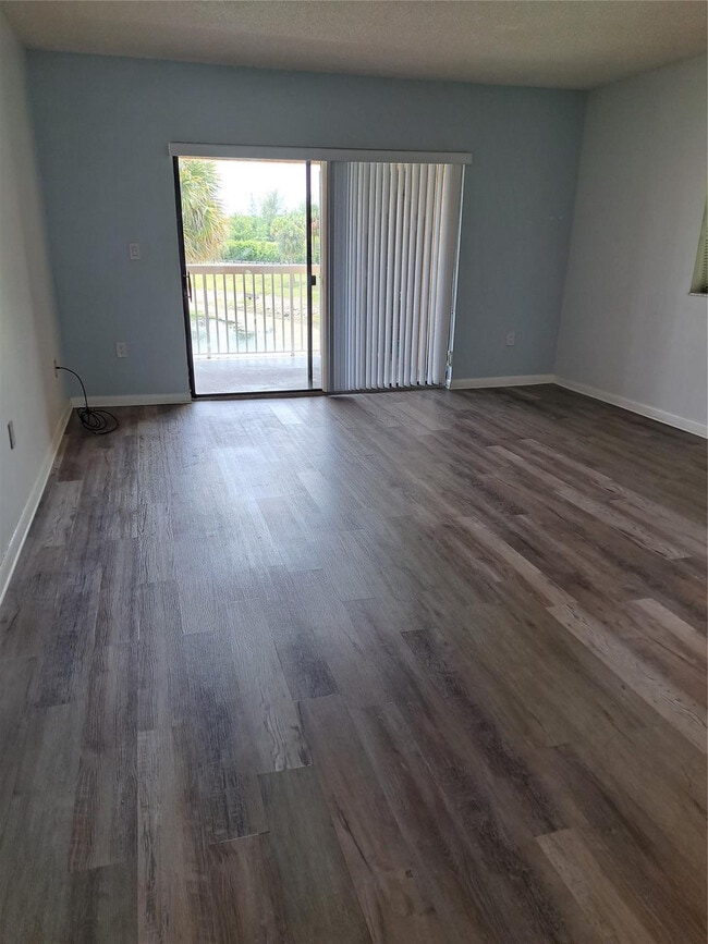 Building Photo - 5200 NW 31st Ave