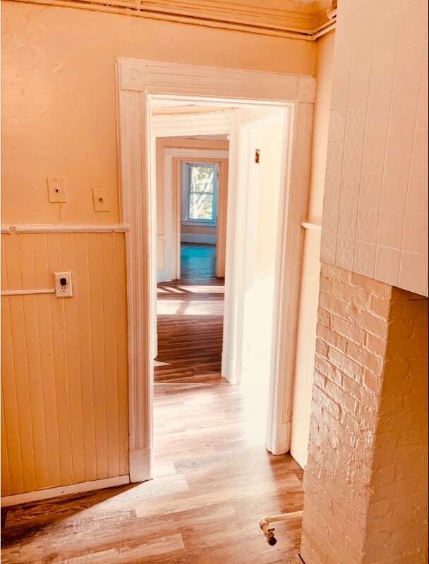 Foto del edificio - 144 Lawrence St