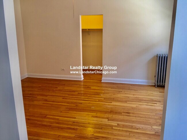Foto del edificio - 2737 N Spaulding Ave