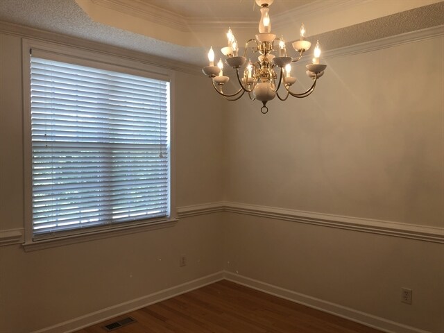 Foto del edificio - 1121 Stonewater Drive