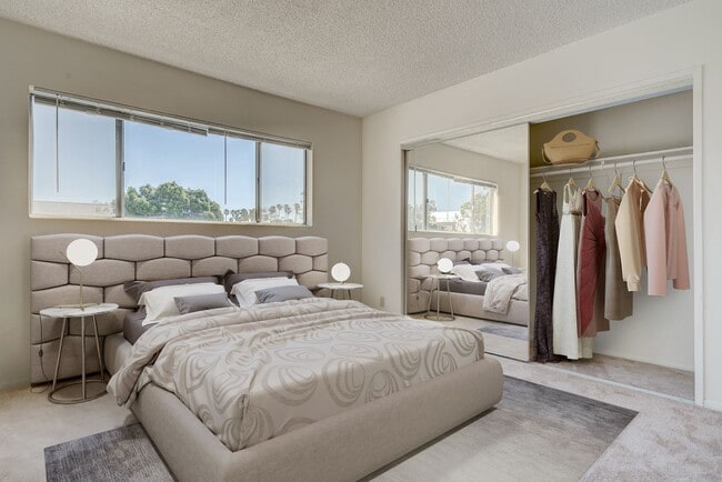 Interior Photo - 14th Street Luxury Investments LLC