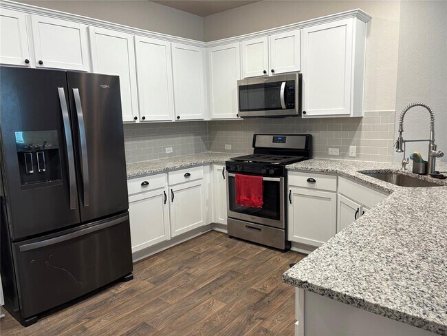 Foto del edificio - 505 Rainmaker Ln