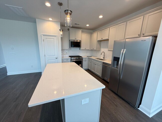 Foto del edificio - 3 Bedroom 2.5 Bathroom House in Hawthorne Landing - Goose Creek