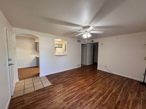 Building Photo - 6850 Sharlands Ave