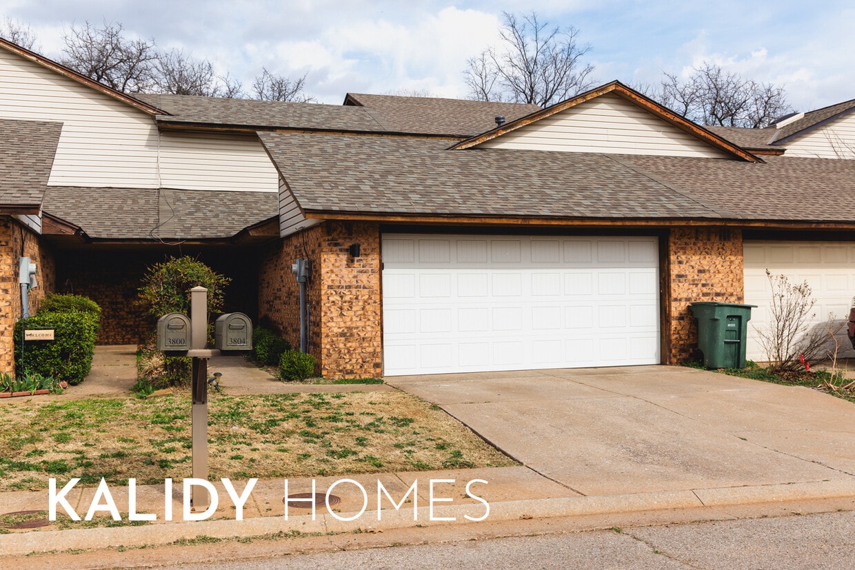 Photo - 3804 Summer Cloud Dr (Edmond, OK)