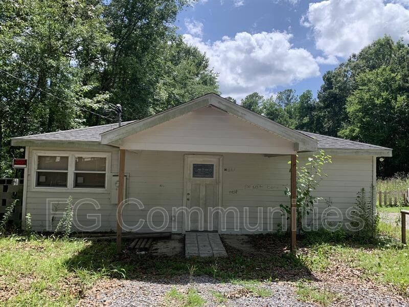 Foto principal - 8947 Salamander Rd