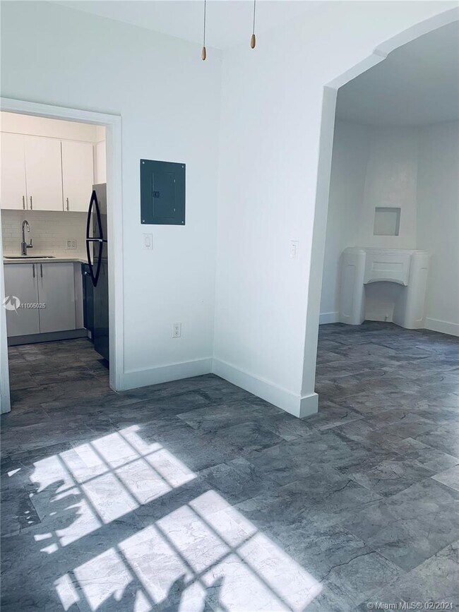 Foto del edificio - 1605 Jefferson Ave