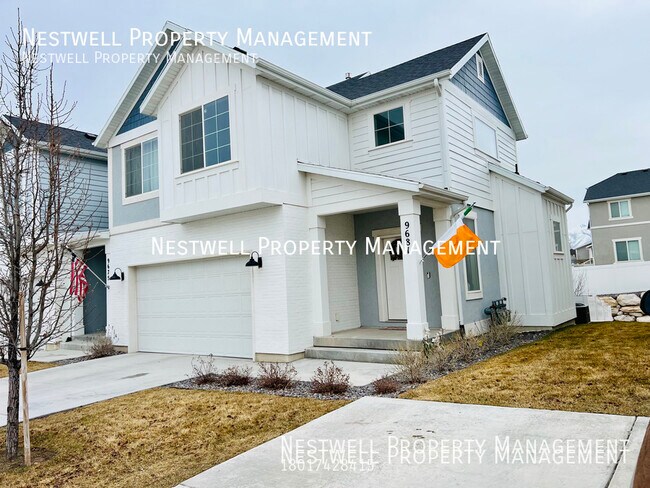 Foto del edificio - Upgraded Spring Run Townhome in Eagle Moun...