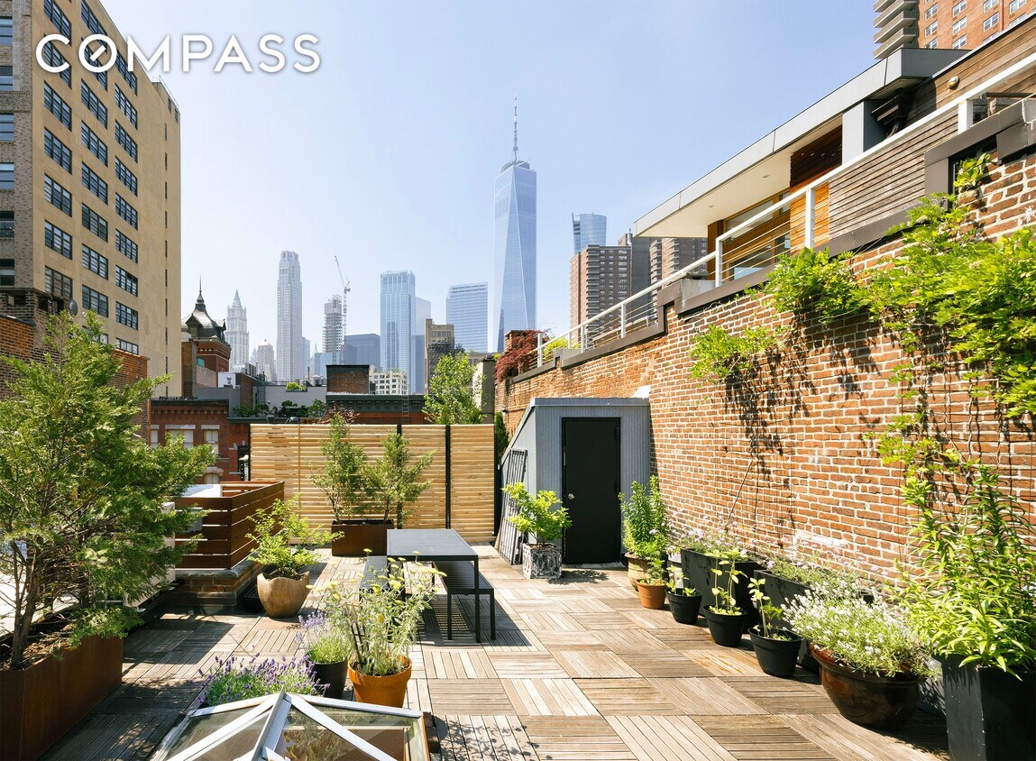 184 Franklin St Unit 10, New York, NY 10013 Room for Rent in New York