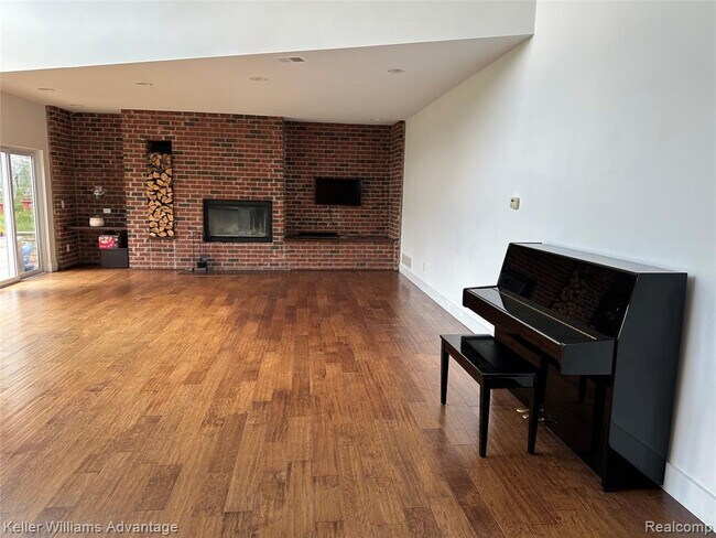 Foto del edificio - 4066 Fieldview Ave