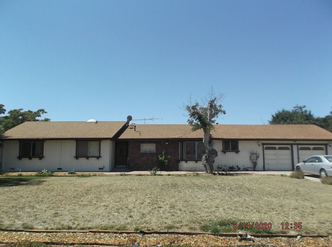 Foto principal - 3 br, 2 bath House - 16675 Nina Ln