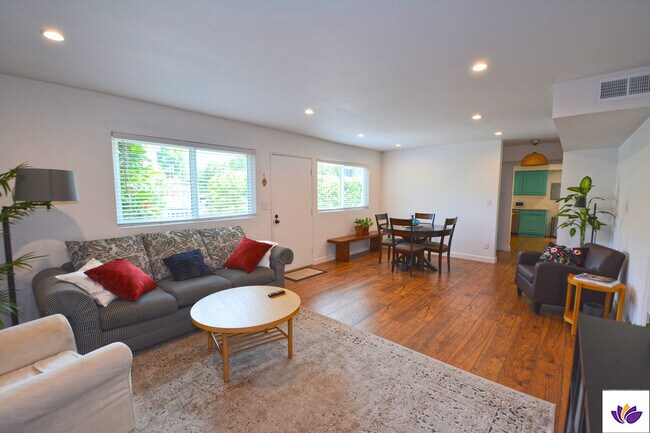 Foto del edificio - 10854 Morrison St