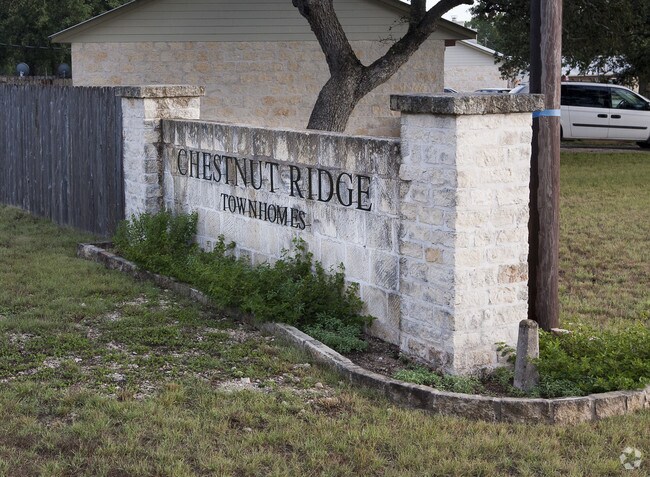 Foto del edificio - Chestnut Ridge Townhomes
