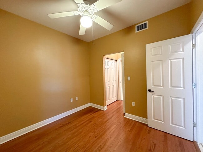 Building Photo - Union Street Station #320 - Pet Friendly!