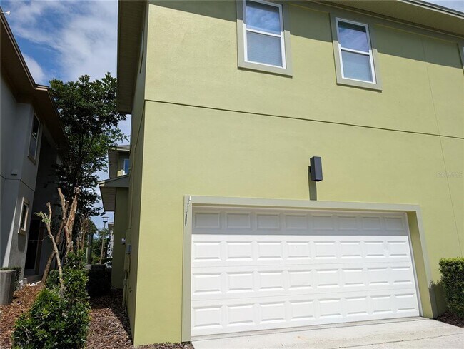 Foto del edificio - 14236 Walcott Avenue