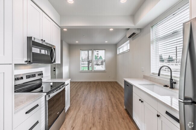 3 habitaciones, 2,5 baños - 145 m² - Cocina - New Construction Luxury Townhomes - 352 E. Bakerview Road