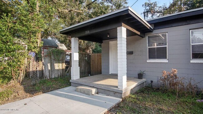 Foto del edificio - 1516 Windle St