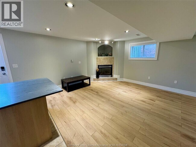 Photo du bâtiment - 4642 Brunswick Ave