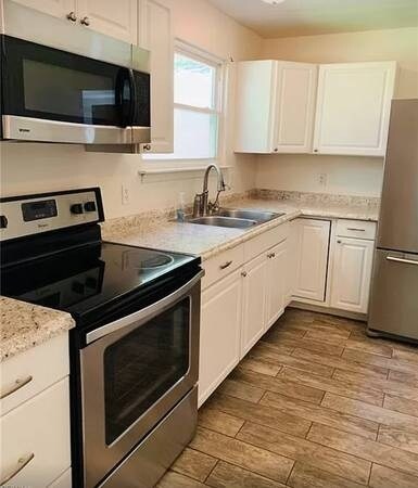 Foto del edificio - 442 Dauphin Ln