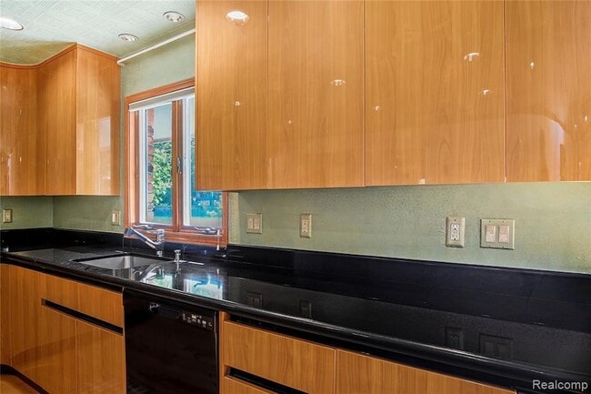 Foto del edificio - 1777 Fairway Dr