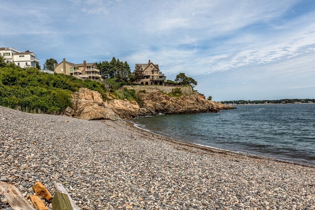 8 Jackson Rd, Marblehead, MA 01945 House Rental in Marblehead, MA