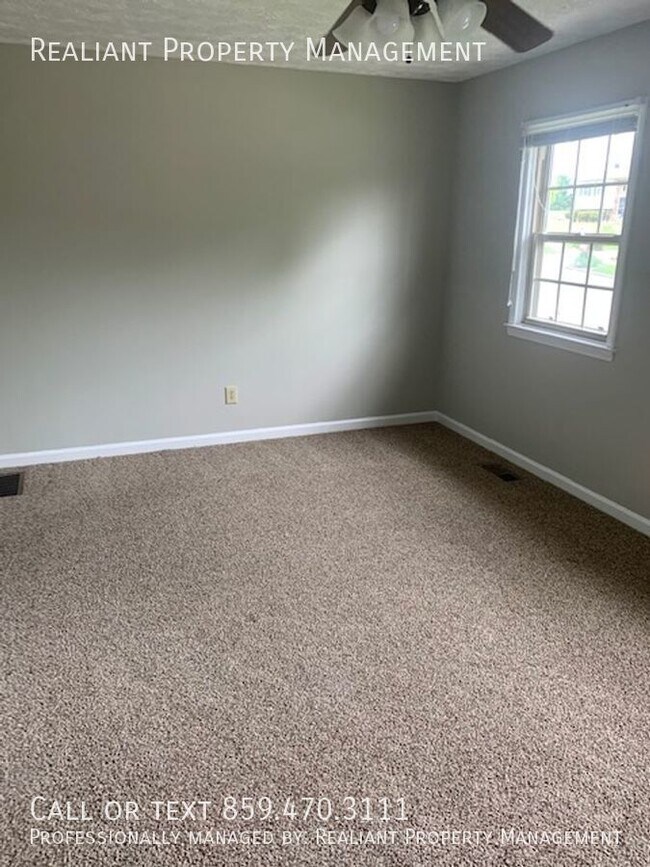 Building Photo - 416 Barrister Ct