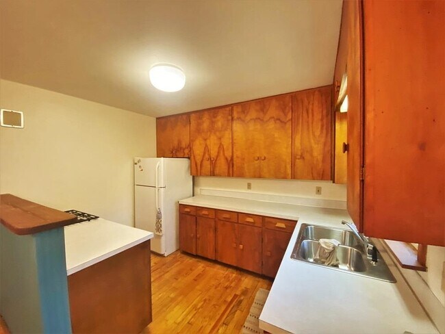 Foto del edificio - 701 Smith Rd