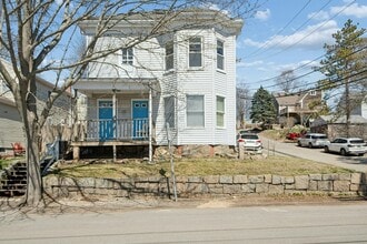 Building Photo - 78 Grove St