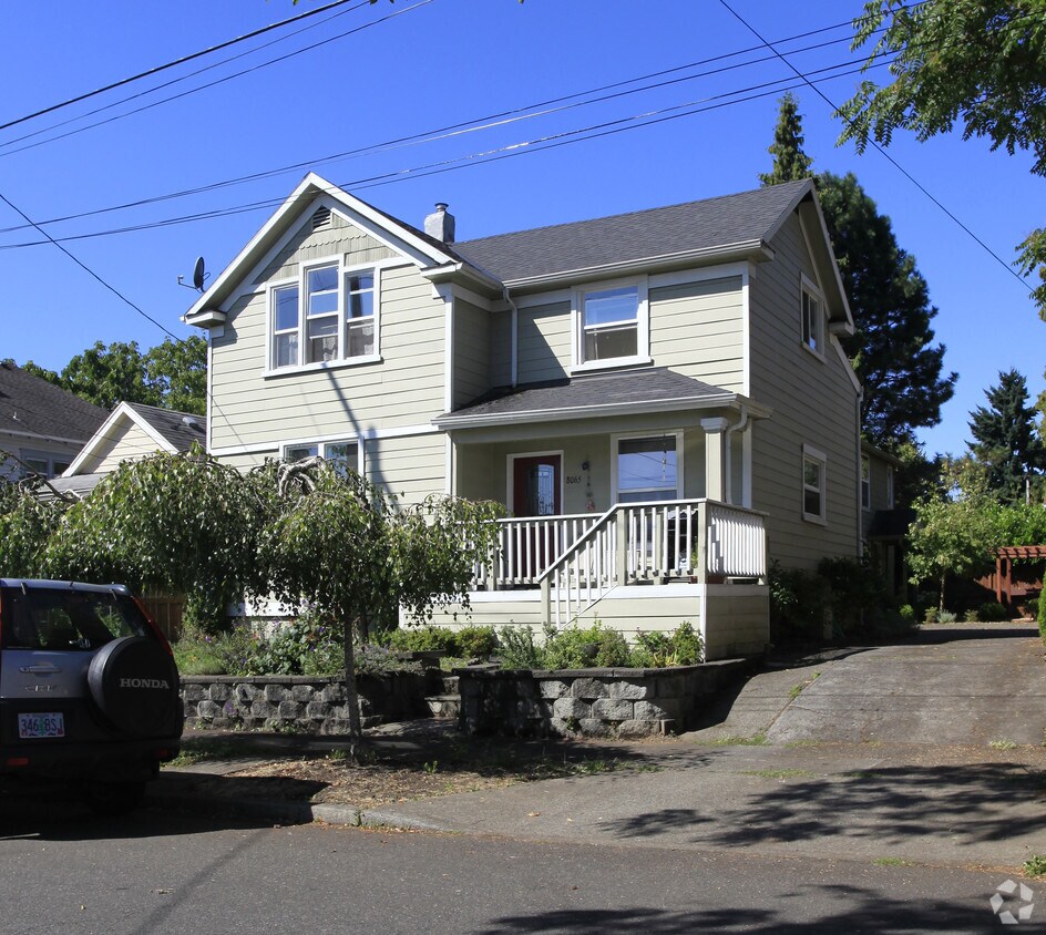 Primary Photo - 8065 SE 9th