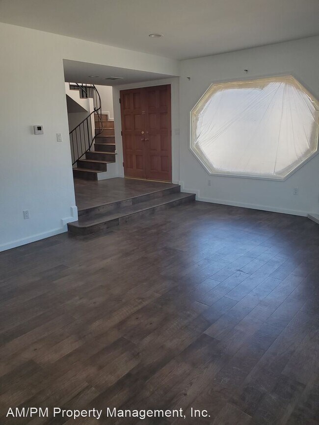 Building Photo - 16752 Moody Cir