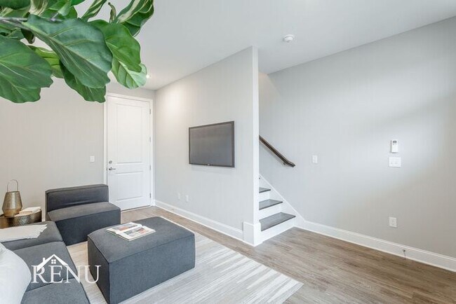 Foto del edificio - 2341 E 18th St