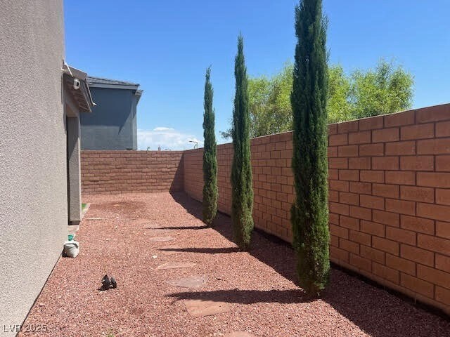 Foto del edificio - 10628 Silver Pond Ave