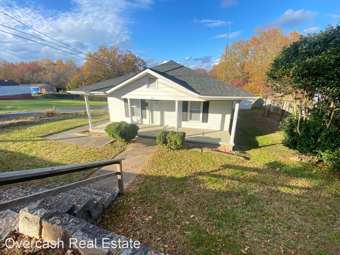 Primary Photo - 2 br, 1 bath House - 534 W 8th St