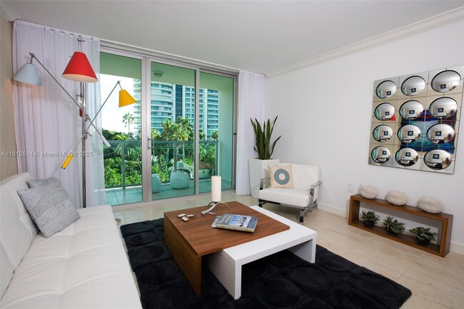 Building Photo - 1550 Brickell Ave