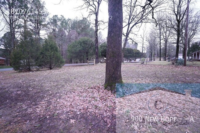 Foto del edificio - 900 New Hope Ln