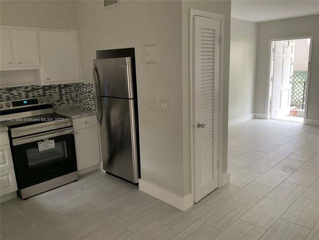Foto del edificio - 510 SE 9th St