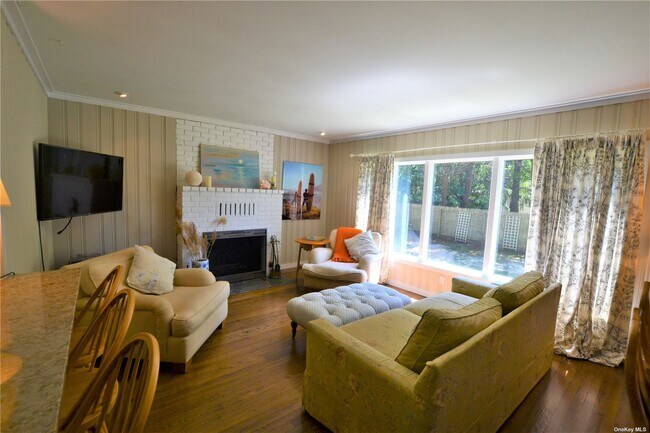 Foto del edificio - 33A Fanning Ave