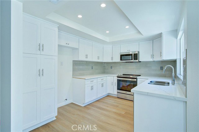 Building Photo - 62 Havenwood