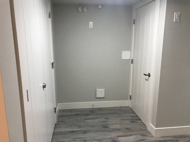 Building Photo - 24292 101A Av