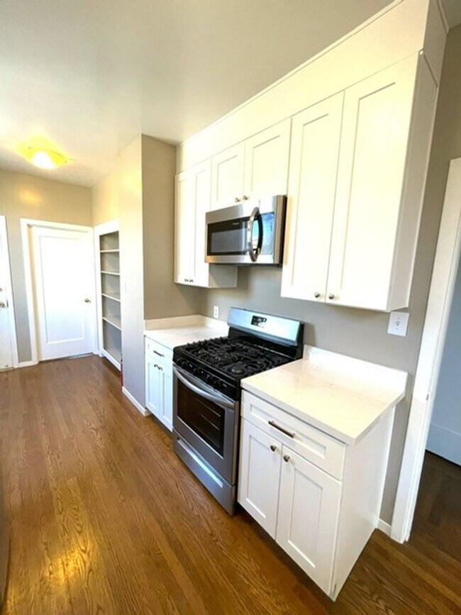 Foto del edificio - 1446-1448 18th Ave (1320r)