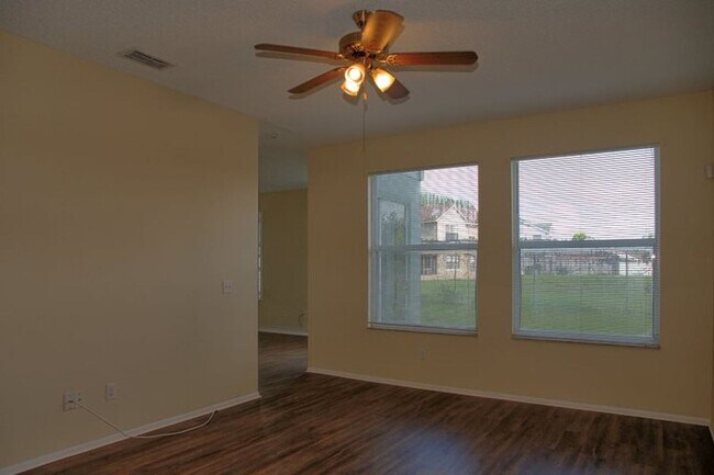 Building Photo - Woodfield Oaks in Apopka