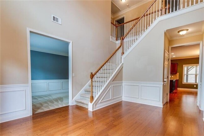 Foto del edificio - 3590 Falling Leaf Ln