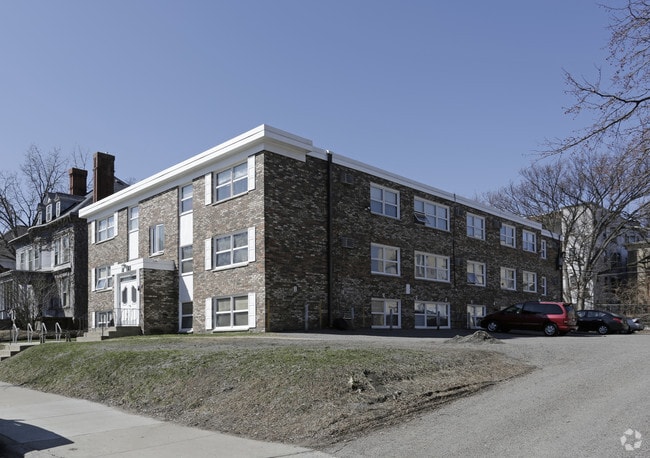 Building Photo - 1912 Stevens Ave