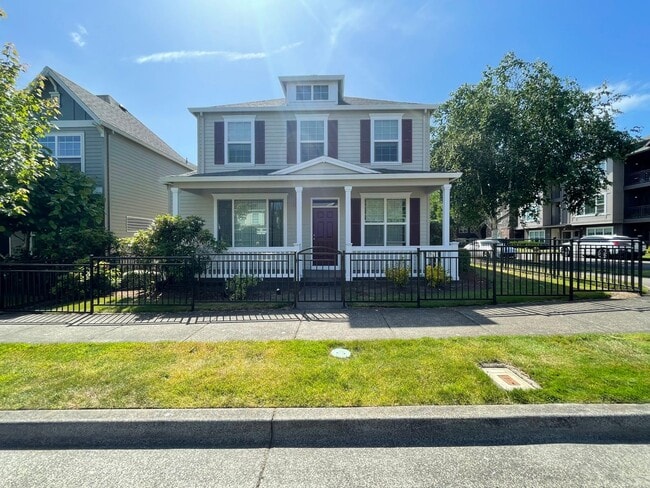 Hillsboro 3Bedroom 2.5 Bath + Den ~ Includes Washer & Dryer and Garage ~ Orenco Gardens Neighborh... - Hillsboro 3Bedroom 2.5 Bath + Den ~ Includes Washer & Dryer and Garage ~ Orenco Gardens Neighborh... House