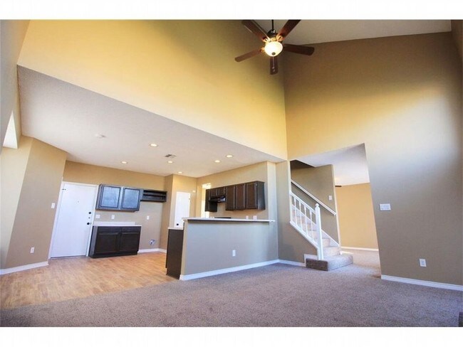 Building Photo - 10124 Long Rifle Dr