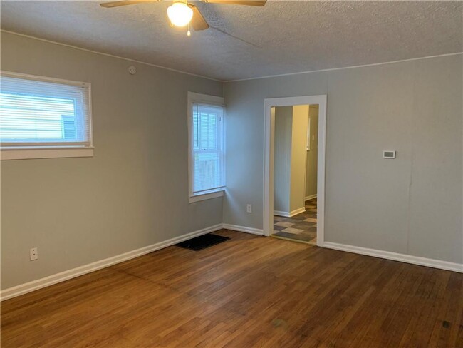 Building Photo - 2020 Adams St