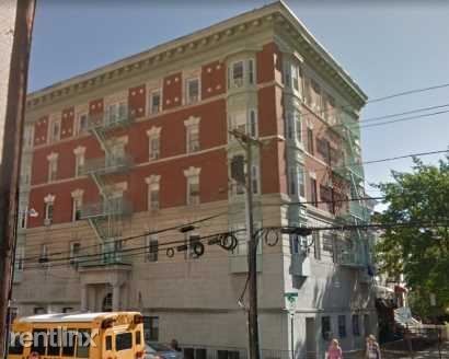 Primary Photo - 163 3rd St